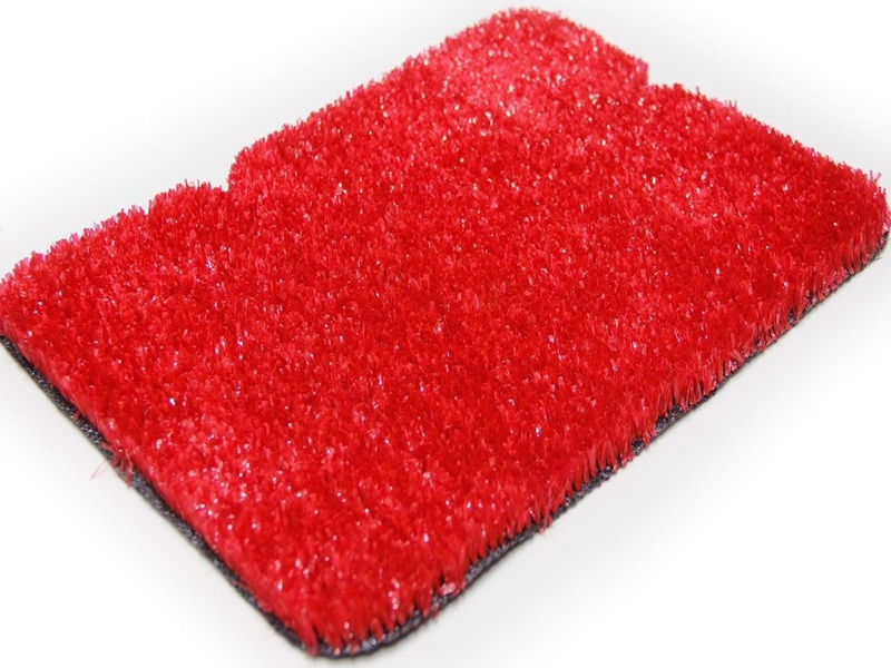 Kırmızı Çim Halı